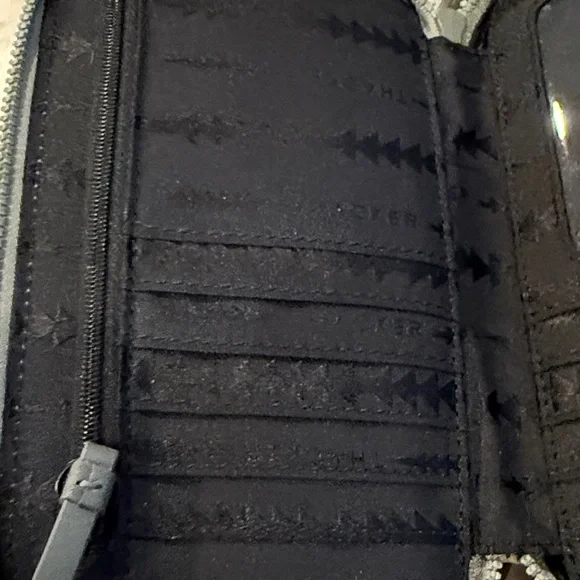 Thacker Elegant Gray green Crossbody Bag NWOT - Picture 7 of 11